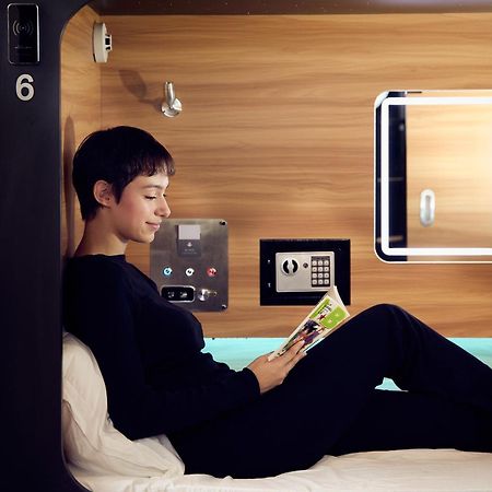 מונטריאול Capsule Hotel מראה חיצוני תמונה